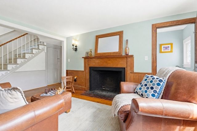 22 Stinson Rd, Andover, MA 01810