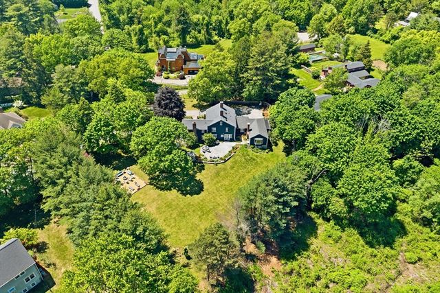 22 Stinson Rd, Andover, MA 01810