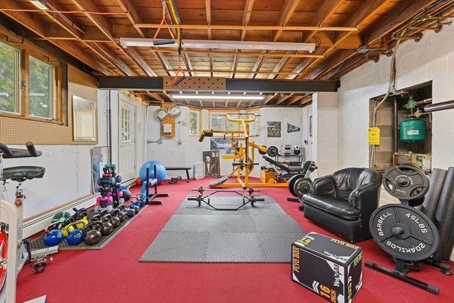 22 Stinson Rd, Andover, MA 01810