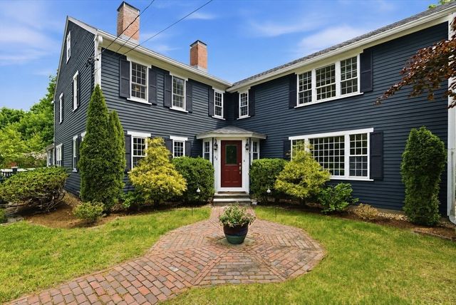 22 Stinson Rd, Andover, MA 01810