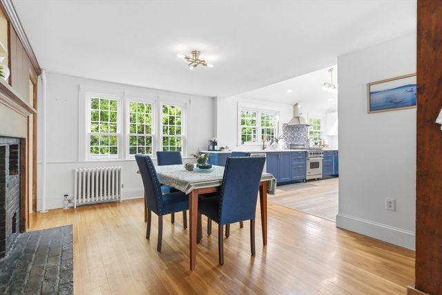 22 Stinson Rd, Andover, MA 01810