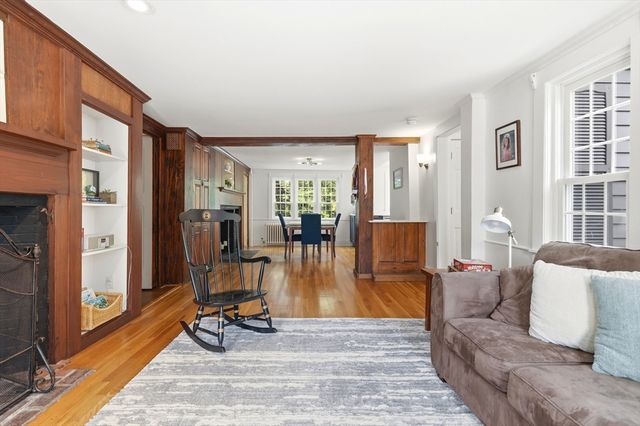 22 Stinson Rd, Andover, MA 01810