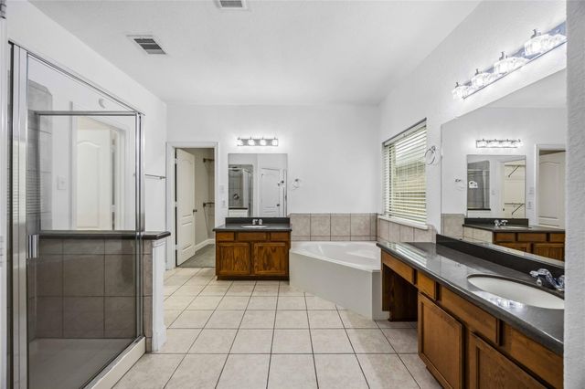 26049 Kingshill Drive, Kingwood, TX 77339