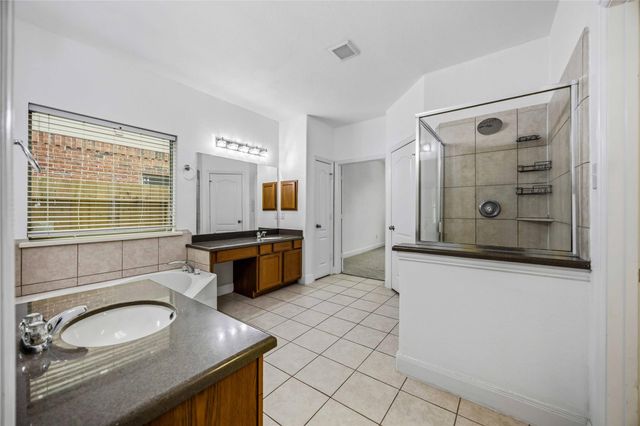 26049 Kingshill Drive, Kingwood, TX 77339