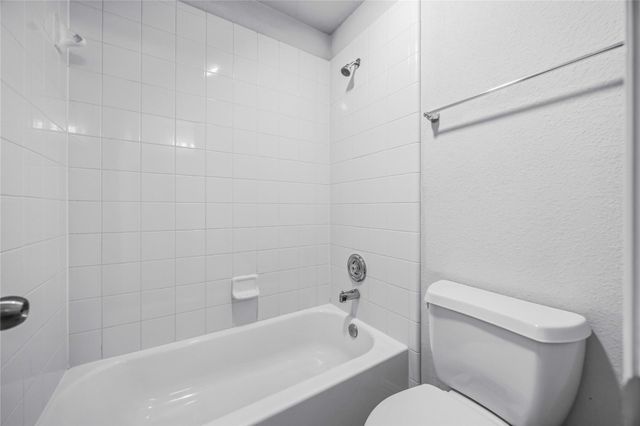 26049 Kingshill Drive, Kingwood, TX 77339