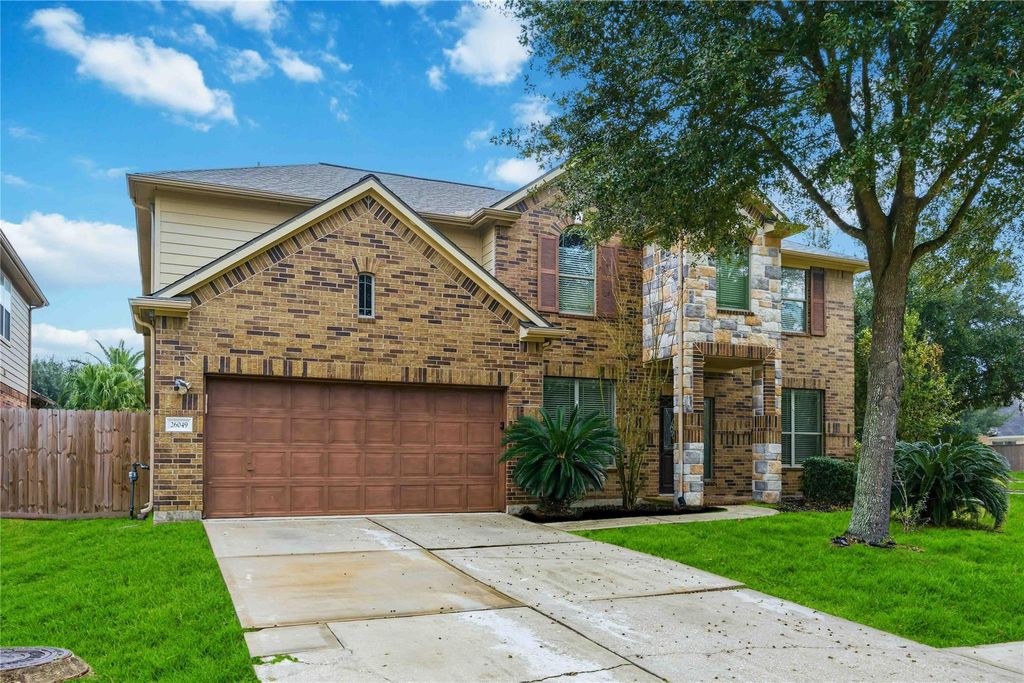 26049 Kingshill Drive, Kingwood, TX 77339