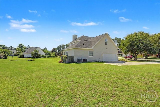 203 Veranda Avenue, Guyton, GA 31312