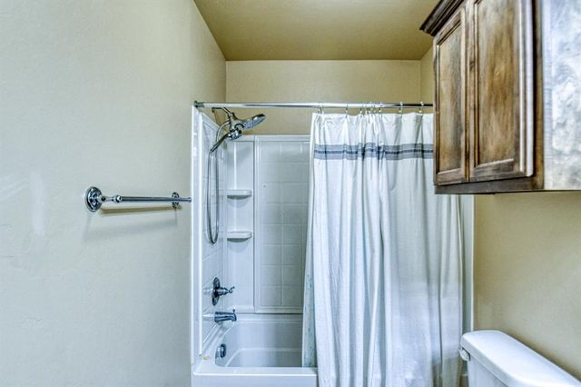 16016 Tall Grass Drive, Oklahoma City, OK 73170