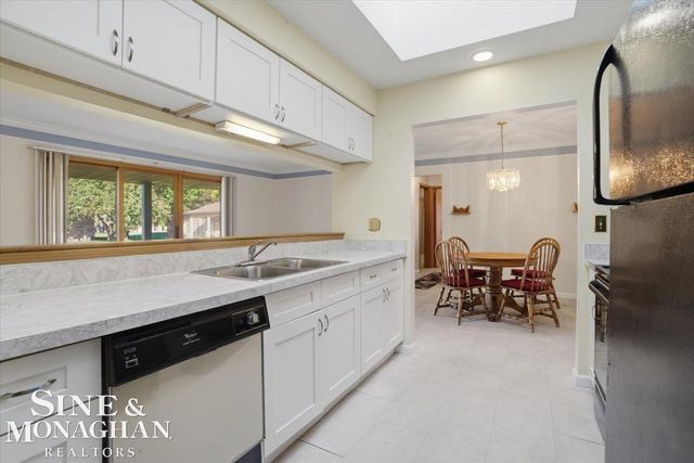 14908 Dover Court, Shelby Twp, MI 48315