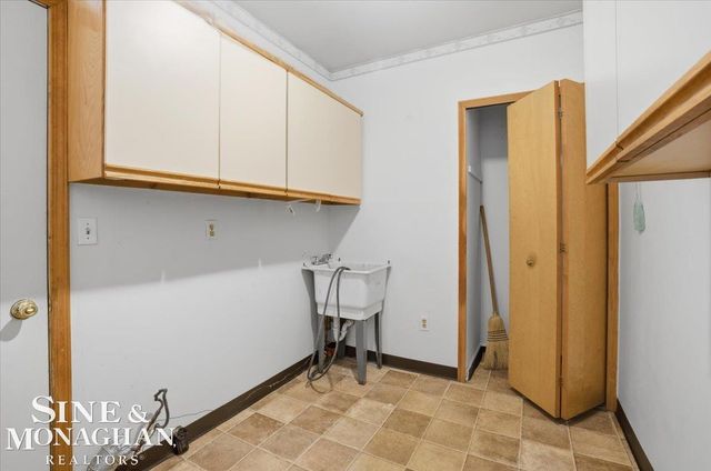 14908 Dover Court, Shelby Twp, MI 48315