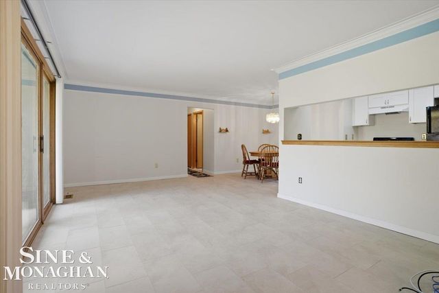 14908 Dover Court, Shelby Twp, MI 48315