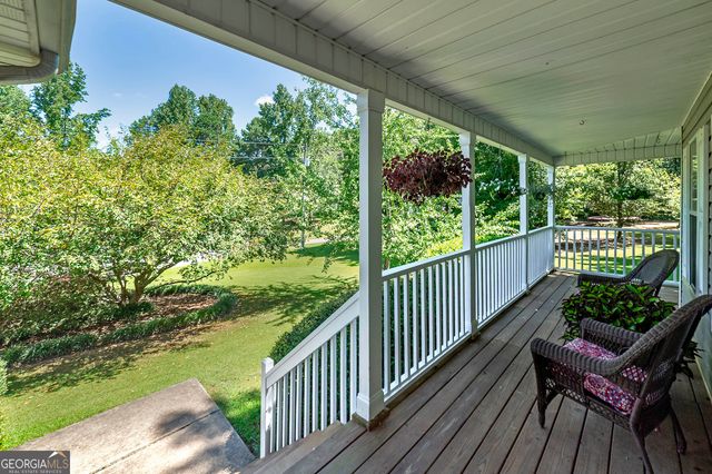 208 Amber Court, Mcdonough, GA 30252