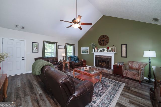 208 Amber Court, Mcdonough, GA 30252