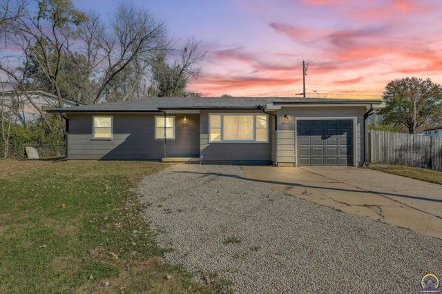 3542 SE Adams St, Topeka, KS 66605