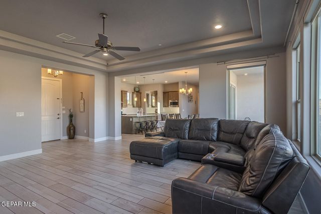 2300 Rory Way, El Paso, TX 79911