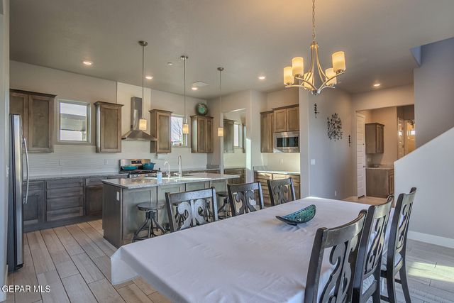 2300 Rory Way, El Paso, TX 79911