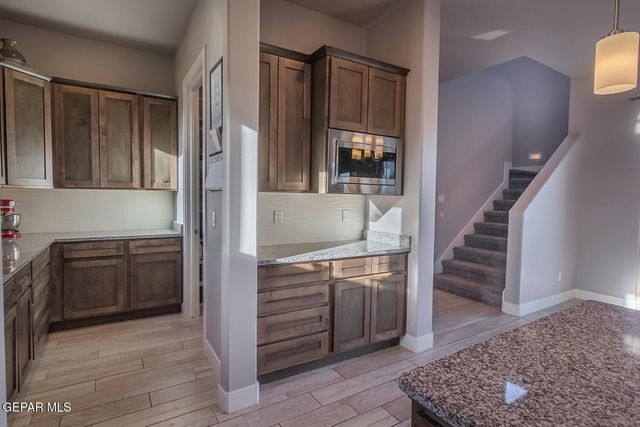 2300 Rory Way, El Paso, TX 79911