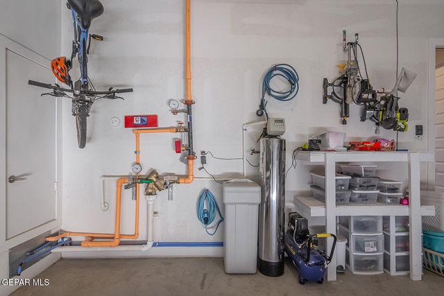 2300 Rory Way, El Paso, TX 79911