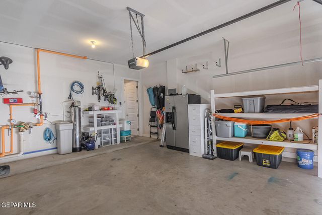 2300 Rory Way, El Paso, TX 79911