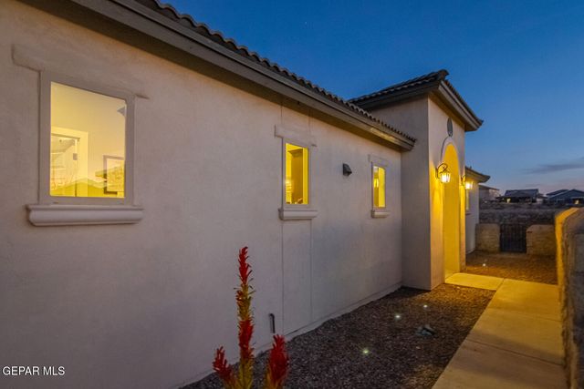 2300 Rory Way, El Paso, TX 79911
