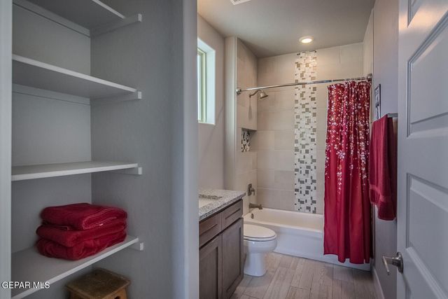 2300 Rory Way, El Paso, TX 79911