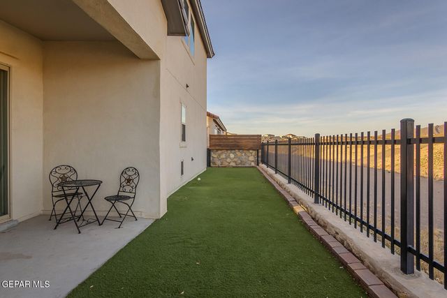 2300 Rory Way, El Paso, TX 79911