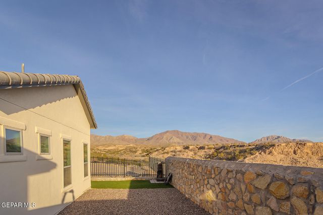 2300 Rory Way, El Paso, TX 79911