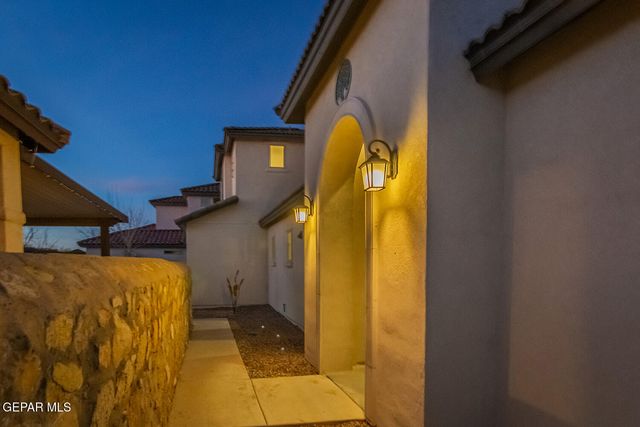 2300 Rory Way, El Paso, TX 79911