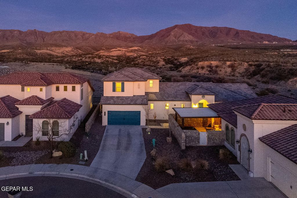 2300 Rory Way, El Paso, TX 79911