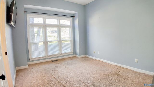 2105 Greenslope Trail, Huntsville, AL 35811