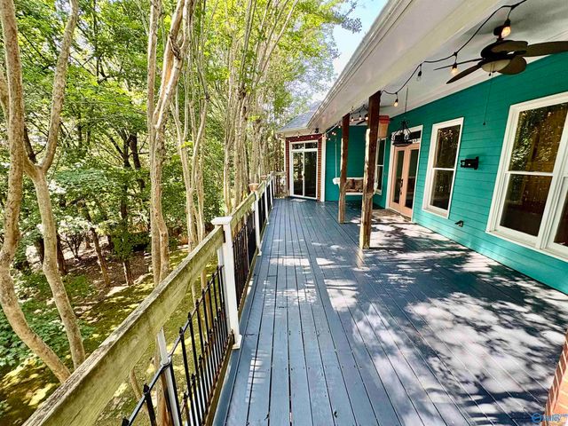 2105 Greenslope Trail, Huntsville, AL 35811