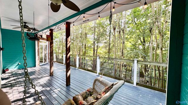 2105 Greenslope Trail, Huntsville, AL 35811