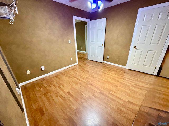 2105 Greenslope Trail, Huntsville, AL 35811