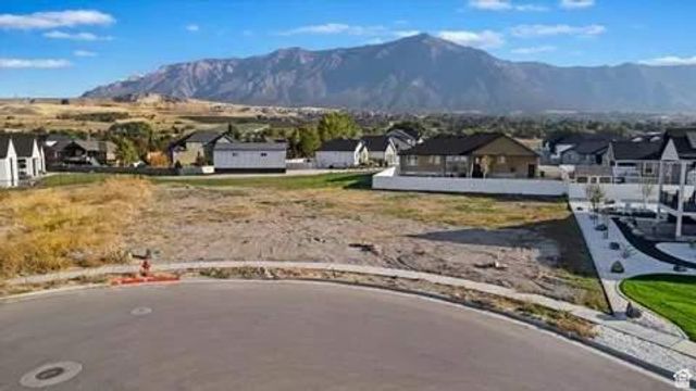 3055 N 1160 W, Pleasant View, UT 84414