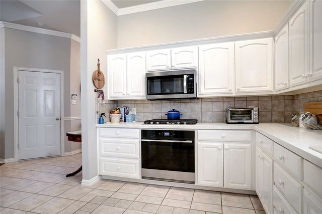 5062 Birchman Avenue, Fort Worth, TX 76107