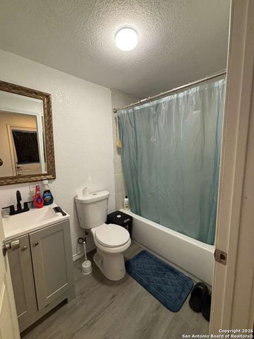 2106 Saunders, San Antonio, TX 78207