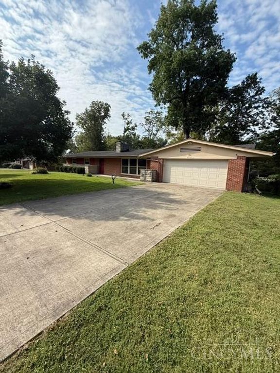 1316 Betty Lane, Miami Twp, OH 45150