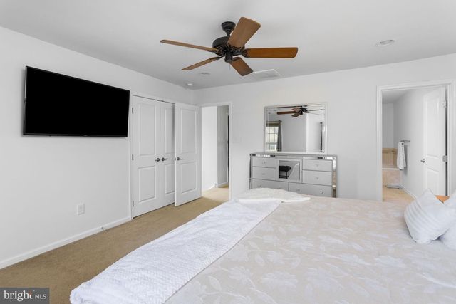 21 SUNDANCE DR, Hamilton, NJ 08619