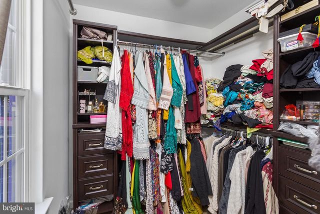 21 SUNDANCE DR, Hamilton, NJ 08619