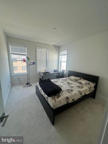 42632 DARALA DR, Ashburn, VA 20147