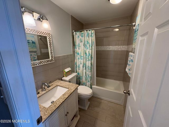 35 Dune Terrace 101, Seaside Heights, NJ 08751