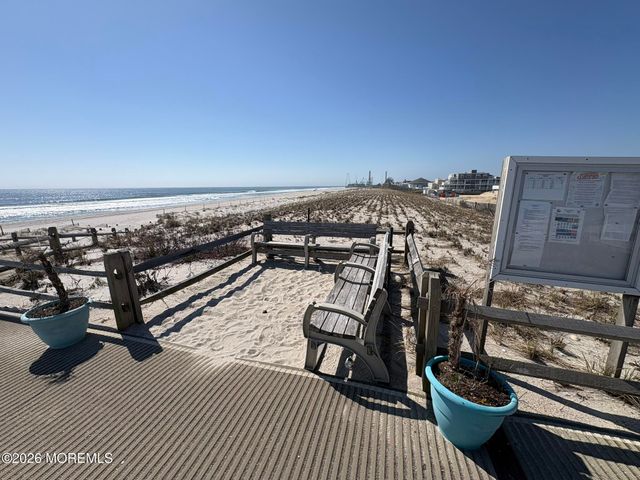 35 Dune Terrace 101, Seaside Heights, NJ 08751