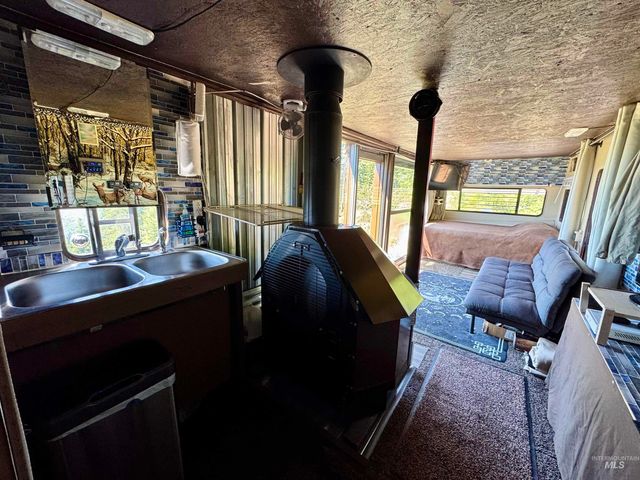 701 Black Bear Dr, Orofino, ID 83544