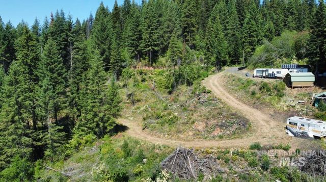 701 Black Bear Dr, Orofino, ID 83544