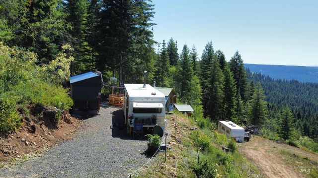 701 Black Bear Dr, Orofino, ID 83544