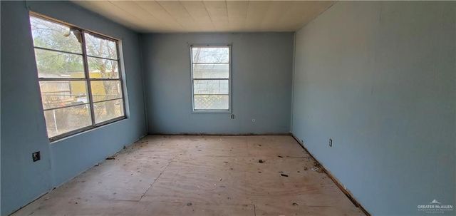 1118 W Grant Avenue, Harlingen, TX 78550