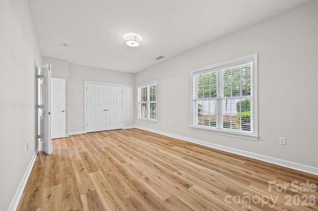 8228 Windsor Ridge Drive, Charlotte, NC 28277