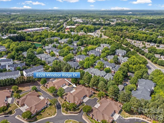 8228 Windsor Ridge Drive, Charlotte, NC 28277