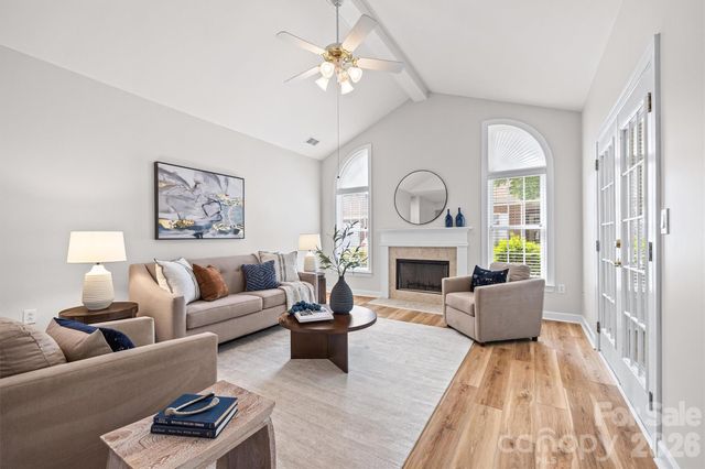 8228 Windsor Ridge Drive, Charlotte, NC 28277