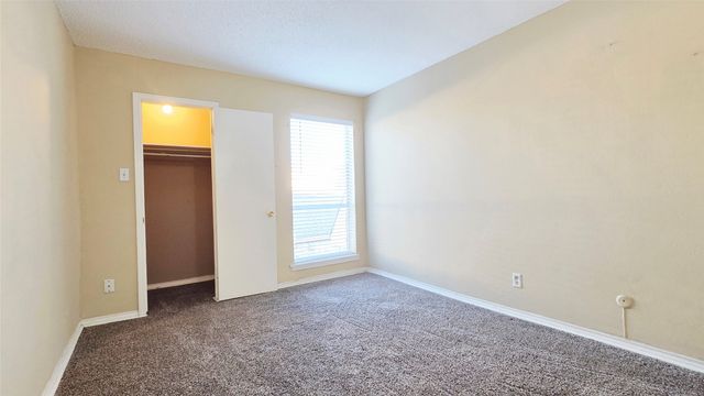 220 Village North Drive, Richardson, TX 75081